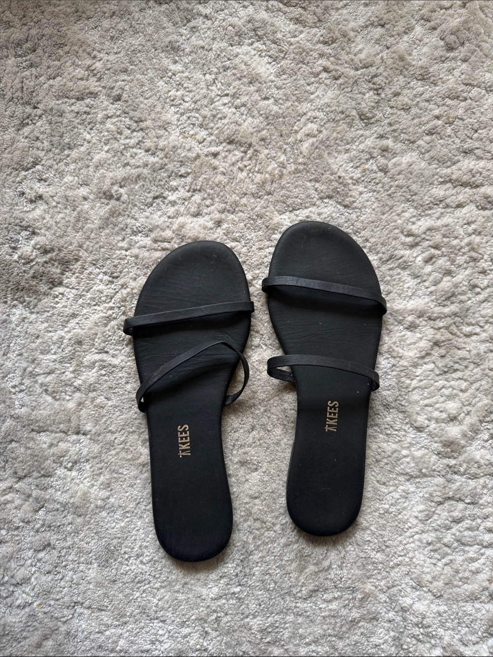 TKEES black sandal